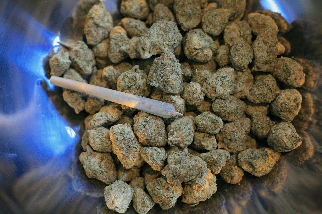 cannabis moon rocks